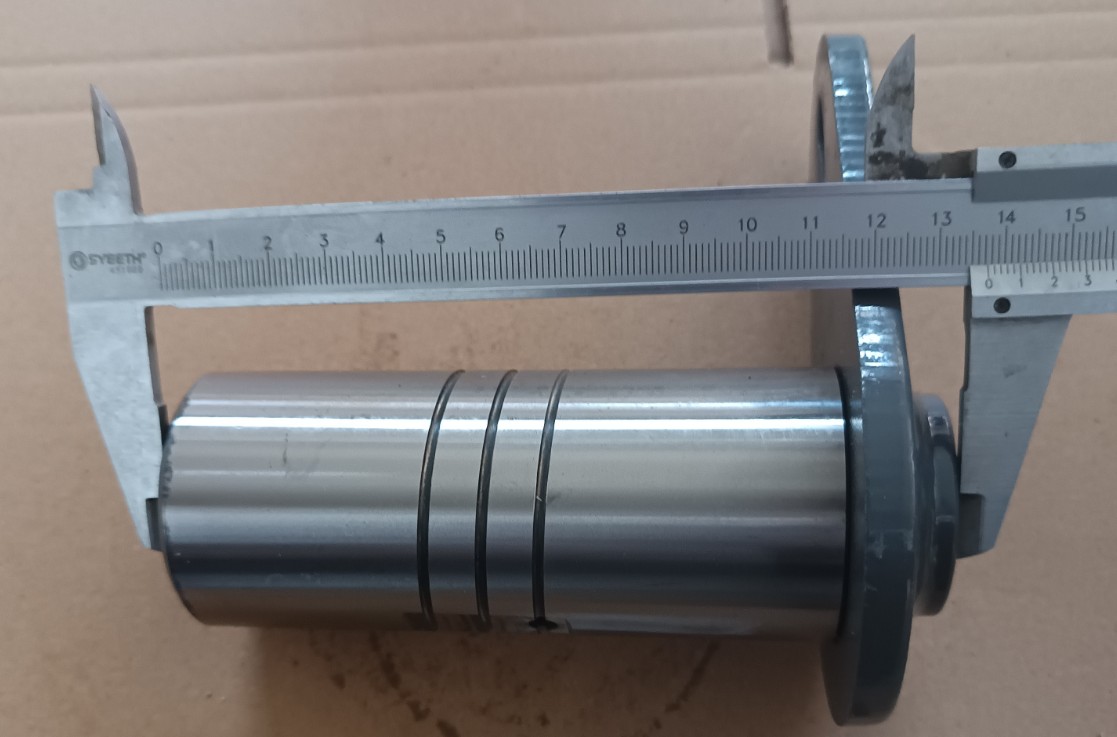 Палец ковша CDM936N